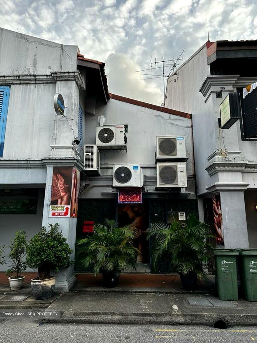 Little India Conservation Area (D8), Shop House #612765221
